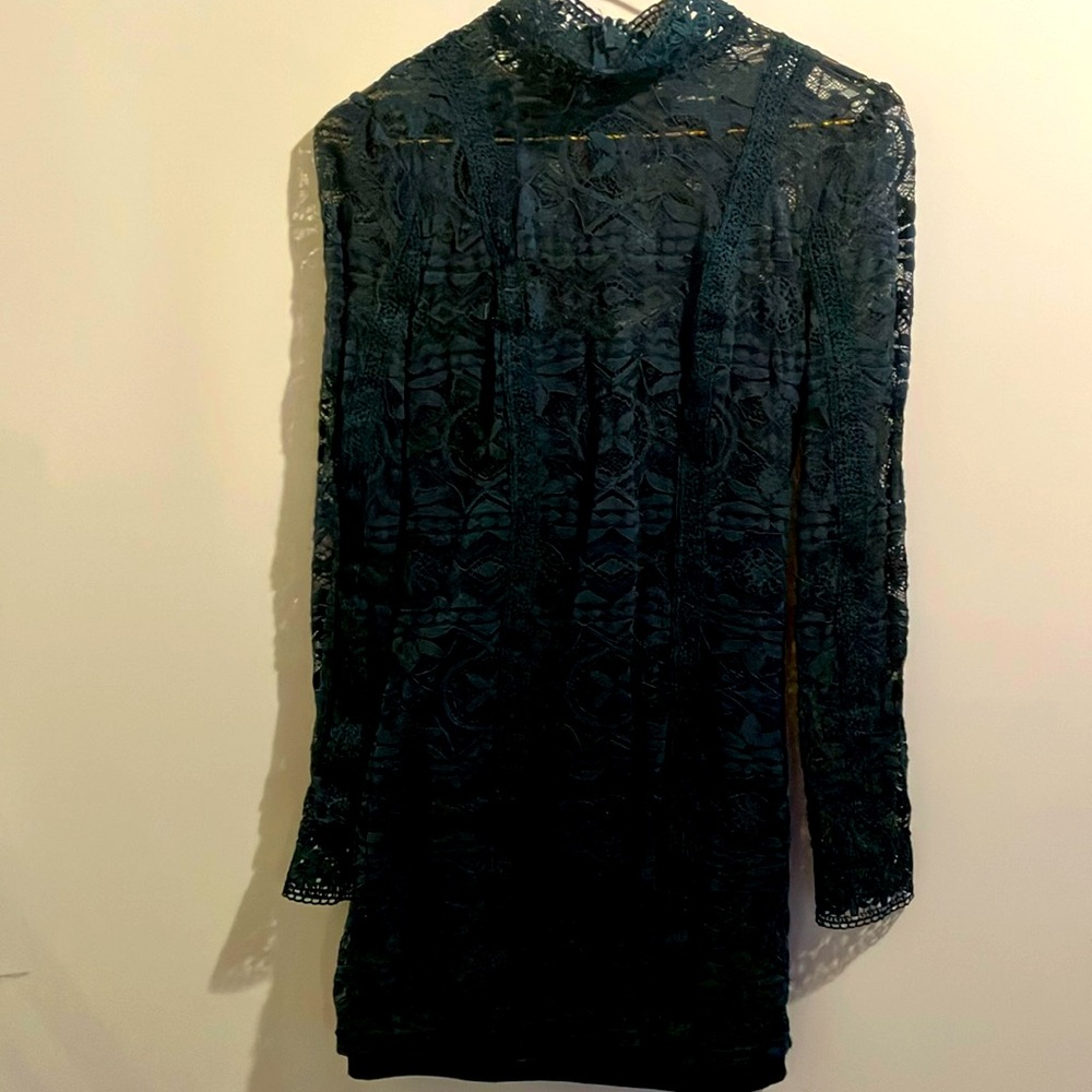 Beautiful dark green lace mini dress size 2